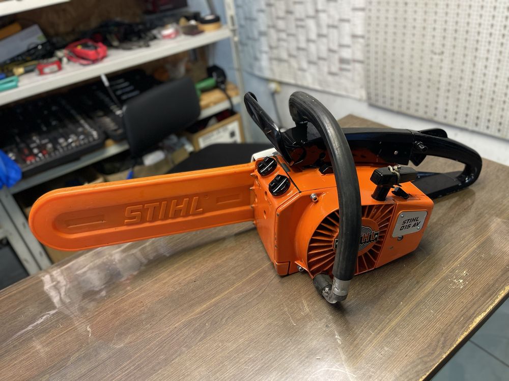 Бензинов трион STIHL 015 AV