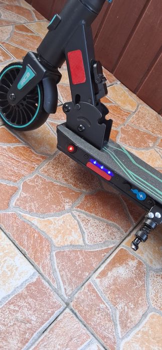 Trotineta electrica copii