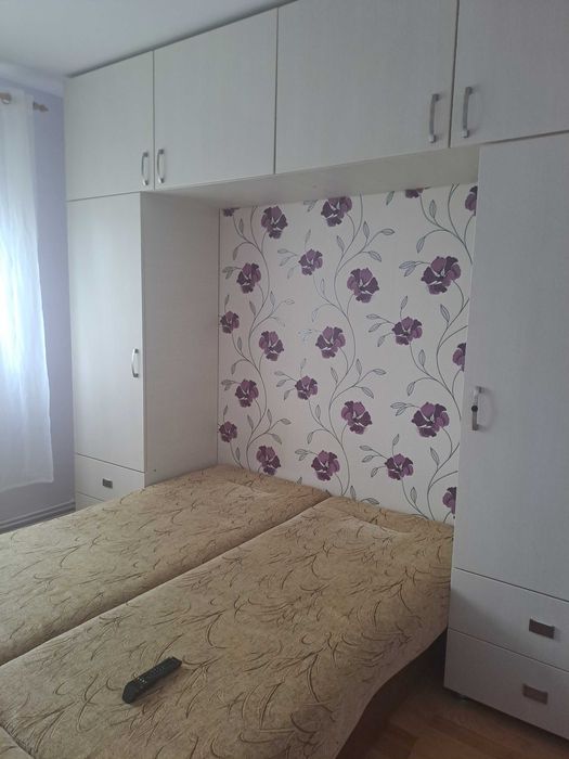 Apartament 2 camere de inchiriat zona Coresi
