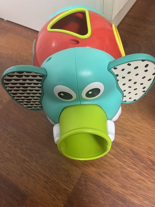 Elefant sortator noriel