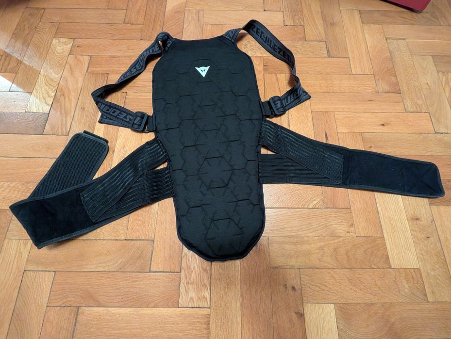 Vând protecție spate ski Dainese Flexagon mărime XL