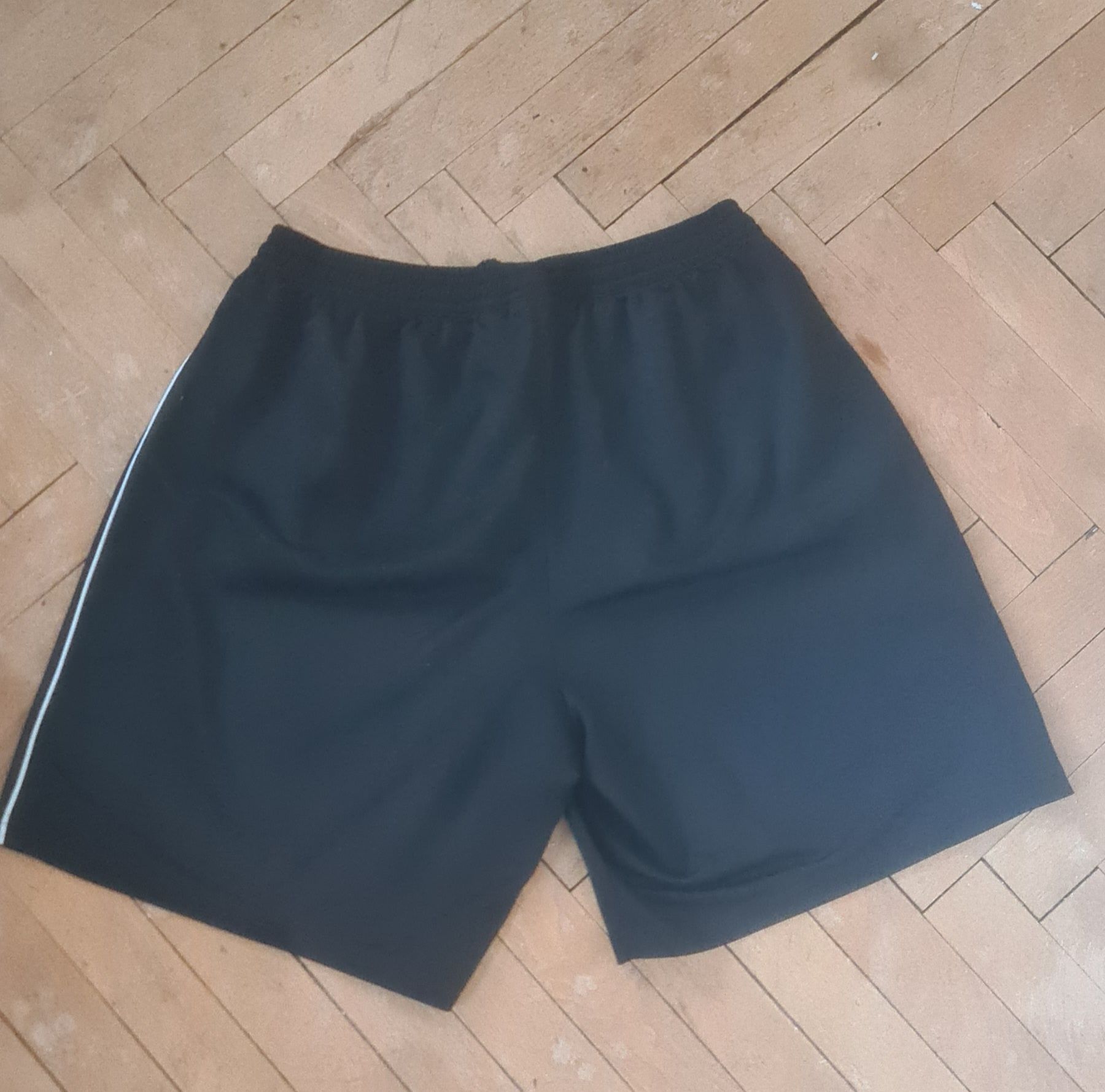 Къси панталони Adidas