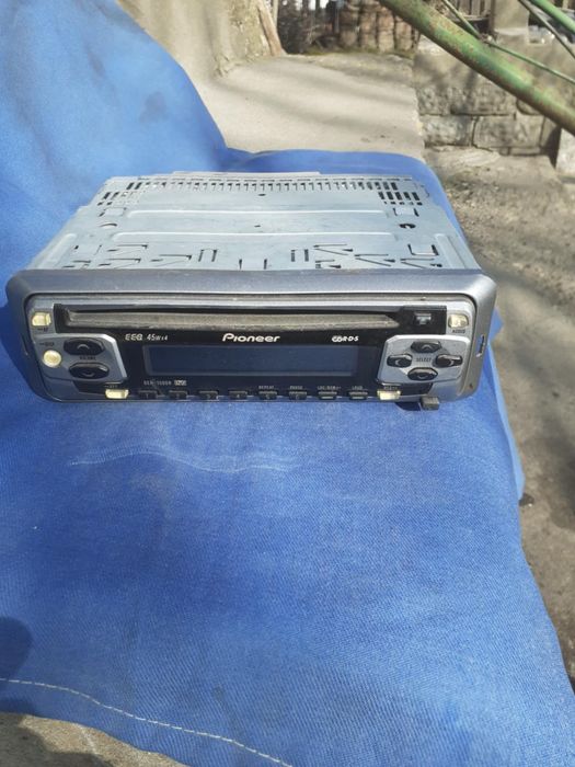 Авторадиа, народни цени, 2 авто радиа с Bluetooth