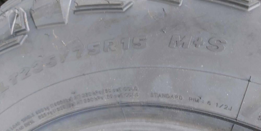 235/75 R15, 104Q, CST by MAXXIS, Anvelope Mud Terrain M+S