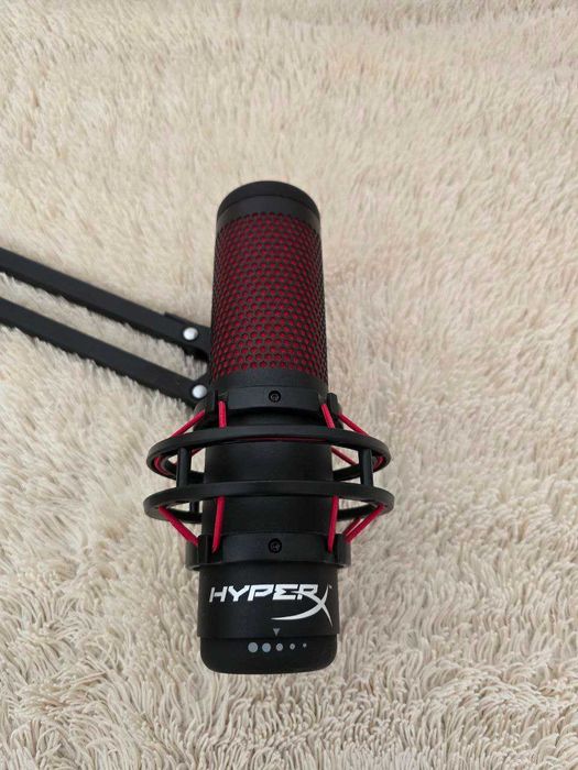 Микрофон HyperX QuadCast + Стойка