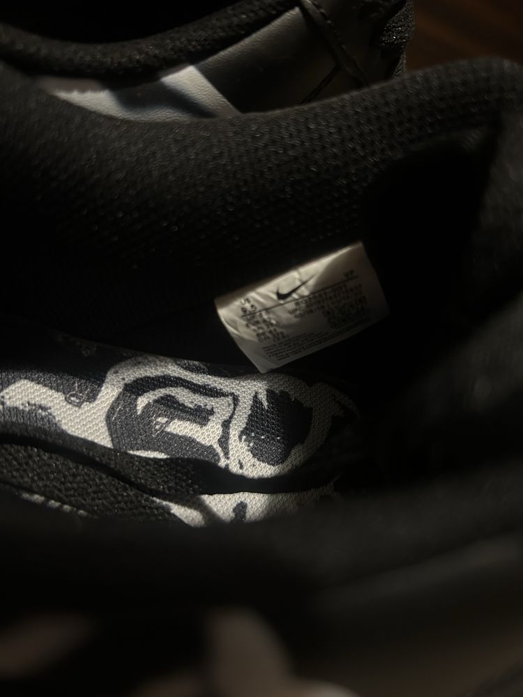 Nike Air Force 1 Skeleton QS обувки