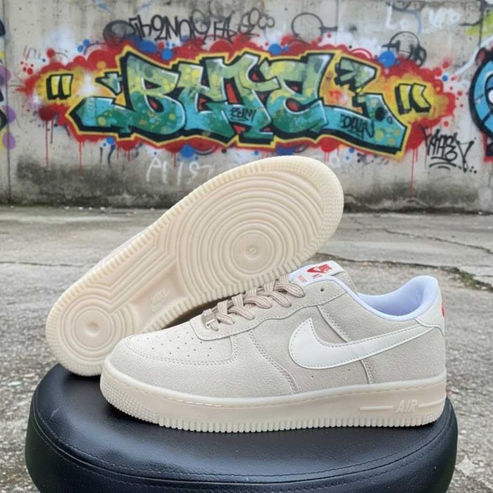 Adidasi Nike Air Force 1 Bej - Marimi 40-45 - Model Barbati Premium