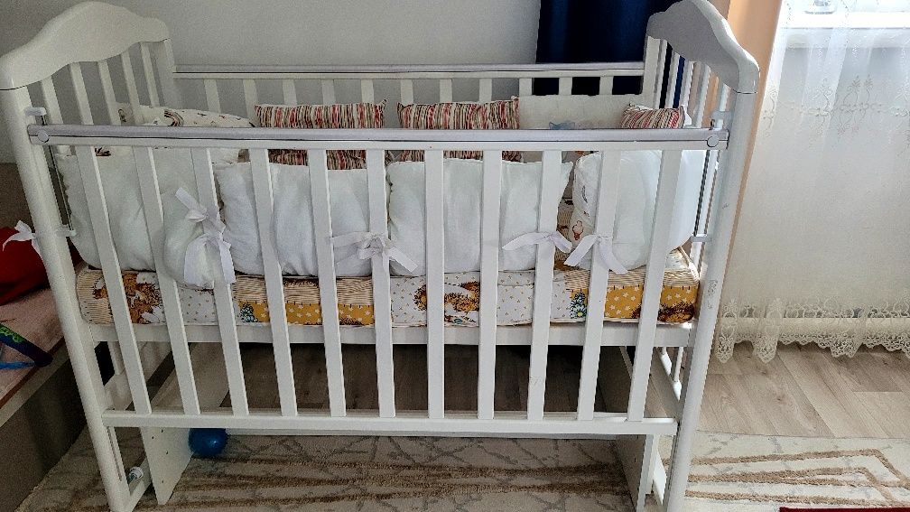 Продам детскую кровать