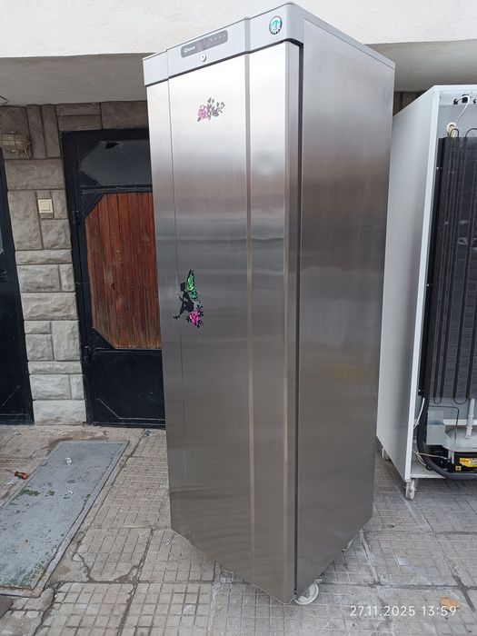 Професионален хладилник грам