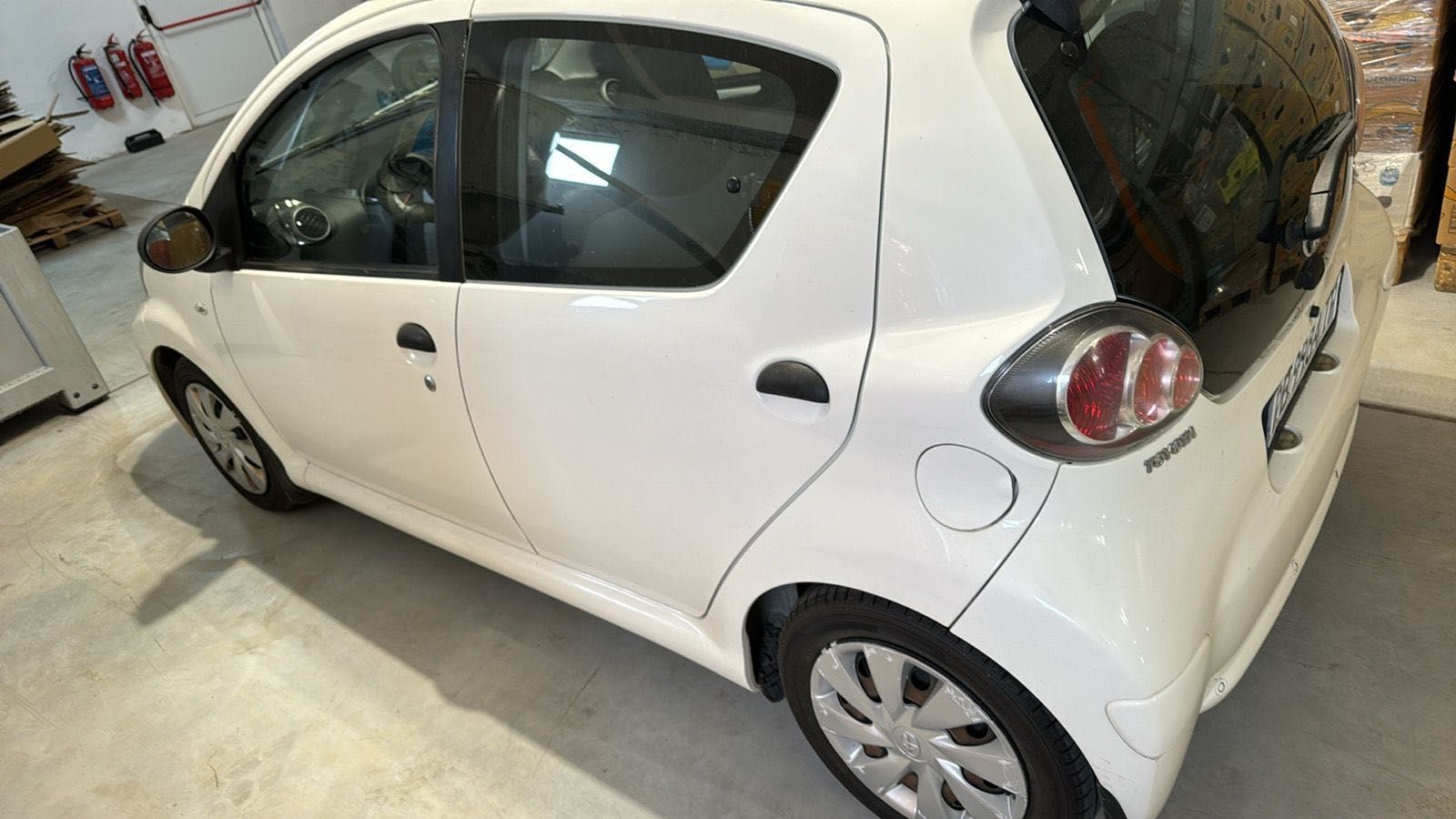 Toyota Aigo АВ1 1L