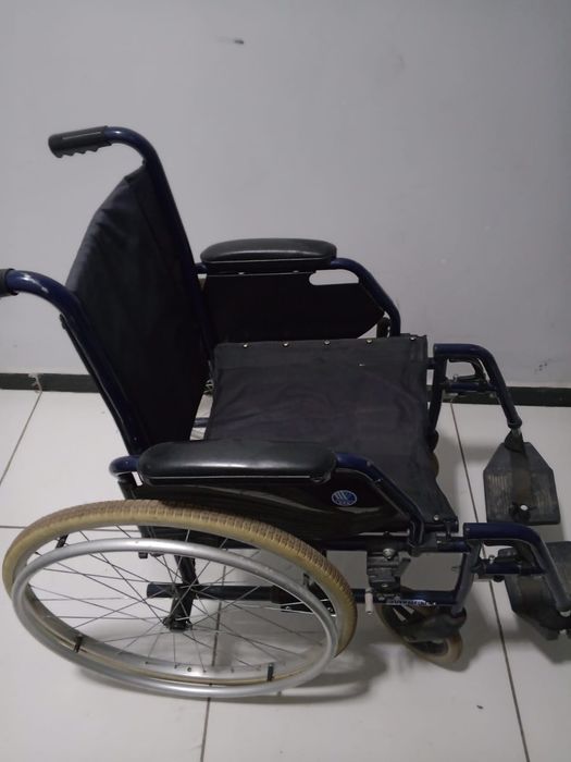 Инвалидная коляска 9