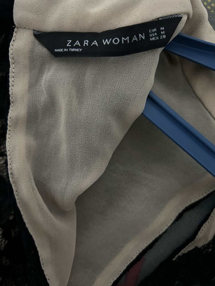 Ажурная блузка с вырезом, Zara
