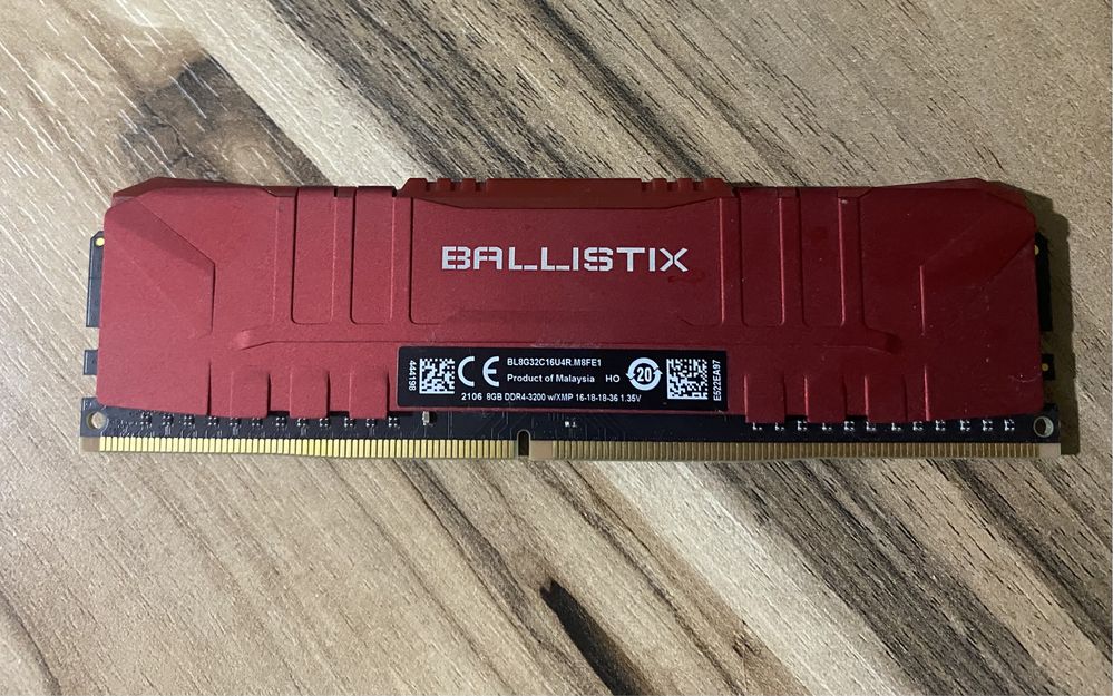 Рам 8GB DDR4 3200MHz Crucial Ballistix Red