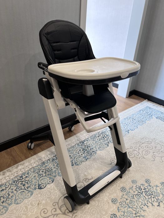 Стульчик для кормления Peg-Perego Siesta Follow Me