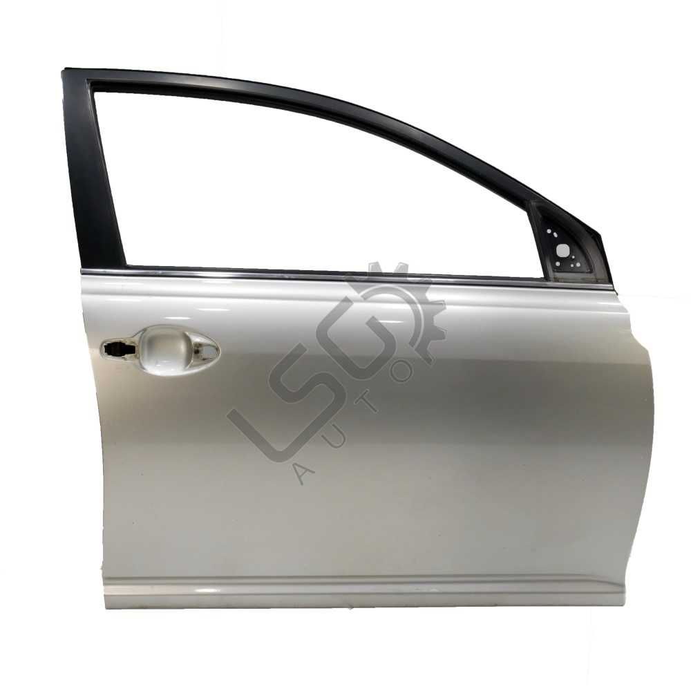 Предна дясна врата Toyota Avensis II 2003-2009 ID: 116063