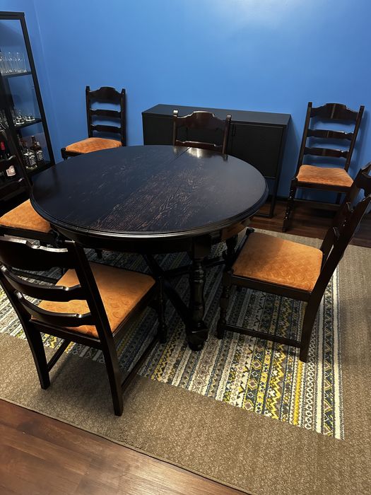 Masa antica din lemn masiv cu 6 scaune