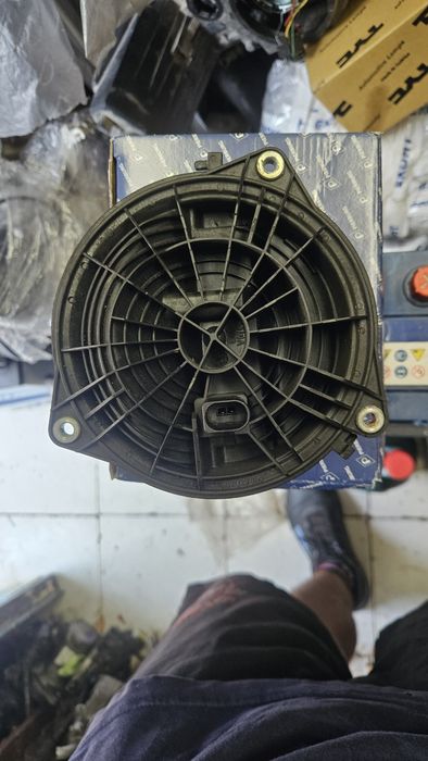 Външна дръшка за заден капак за VW Golf 6/Passat 7/Polo 6