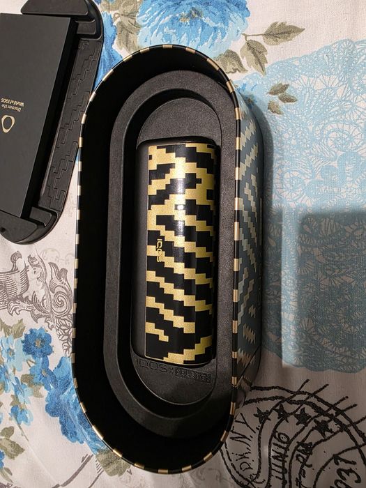 IQOS Iluma i Prime Seletti