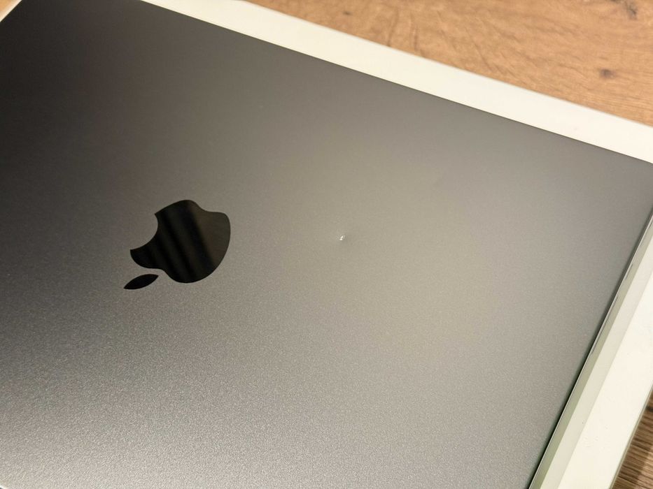Laptop Apple MacBook Pro 14 M4 10-core 16GB Ram 1TB SSD Space Black
