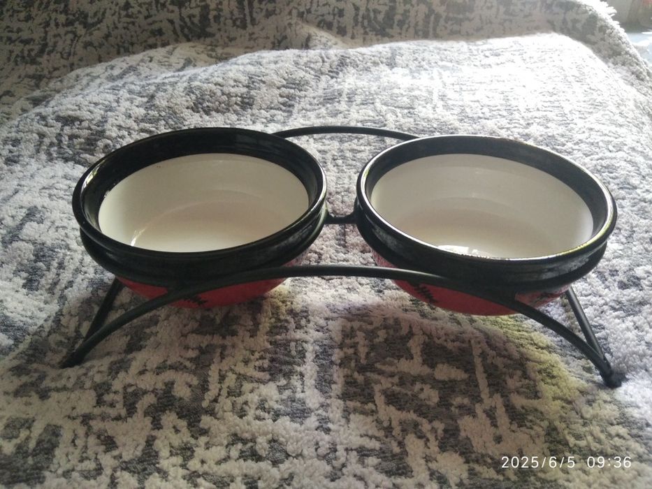 Миска  двойная для мелких