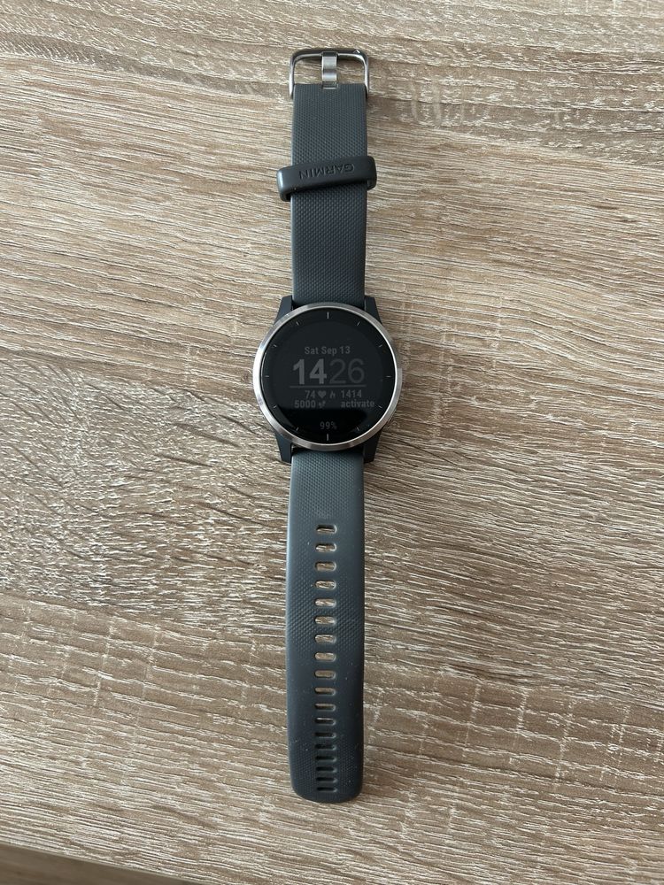 Garmin Vivoactive 4 смарт часовник
