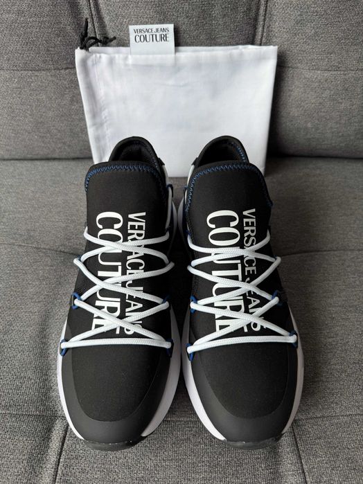 Нови автентични черни сникърси Versace Jeans Couture размер 42