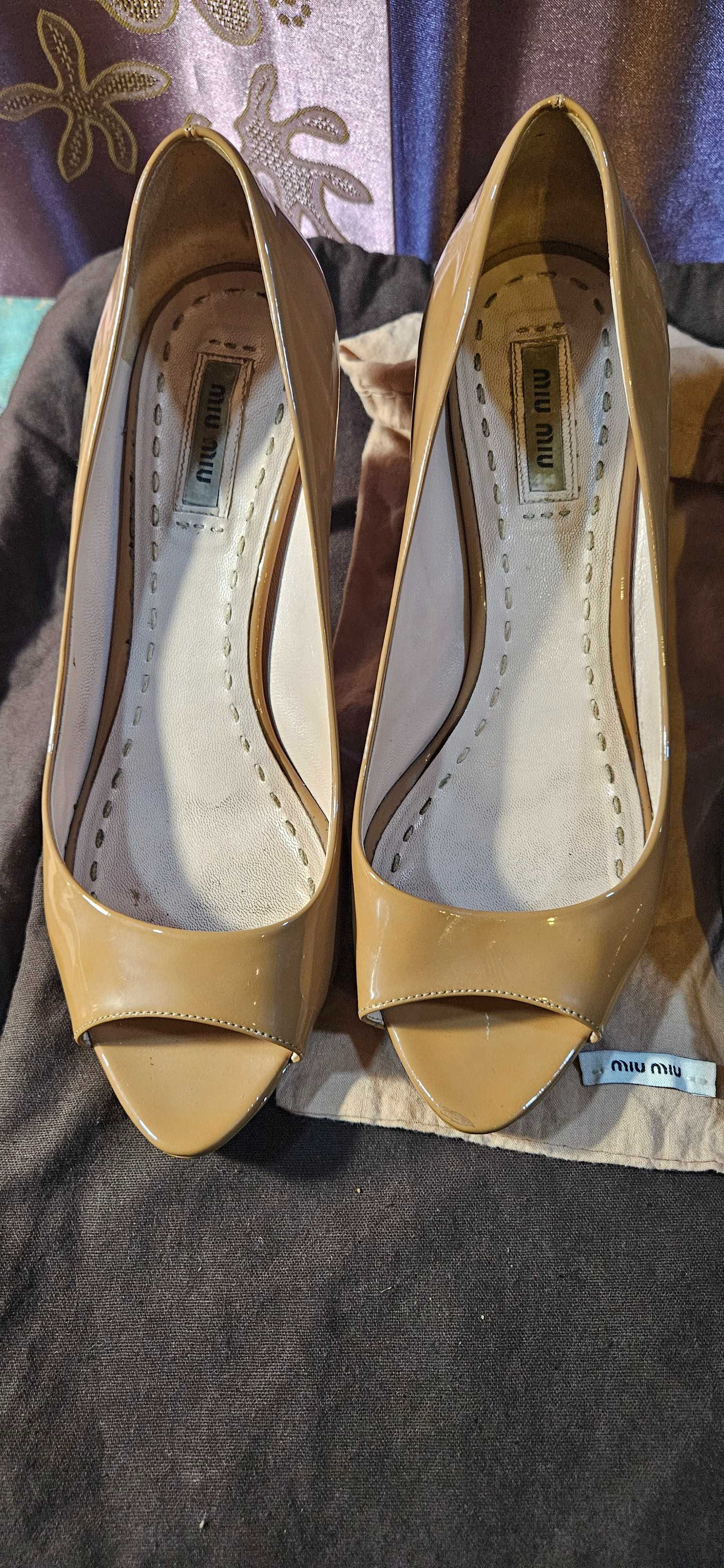 MIU MIU Туфли босоножки оригинал