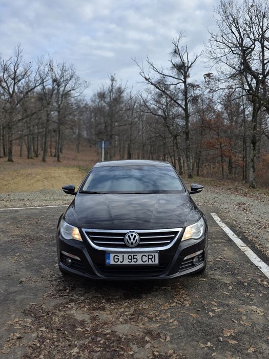 VW Passat CC 2011