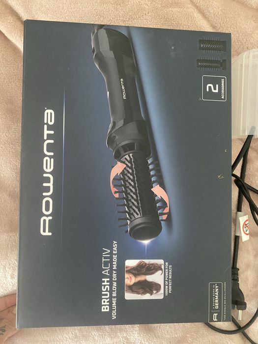 Въртяща се четка с горещ въздух ROWENTA Brush Activ UB9520F0