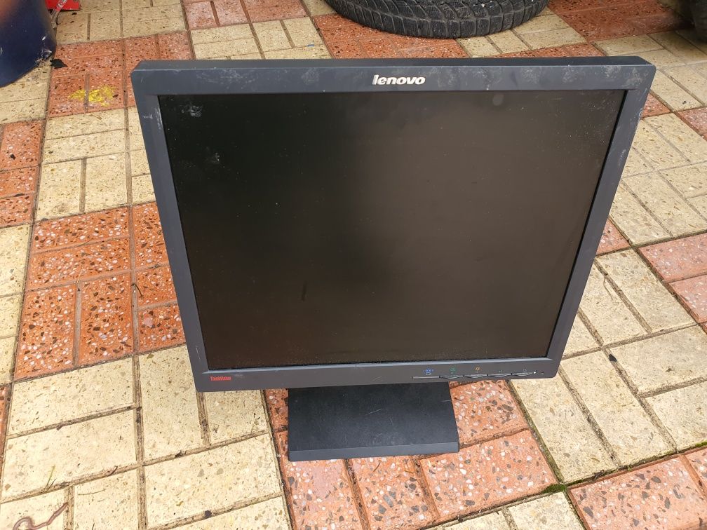 Monitor lenovo 17 inch