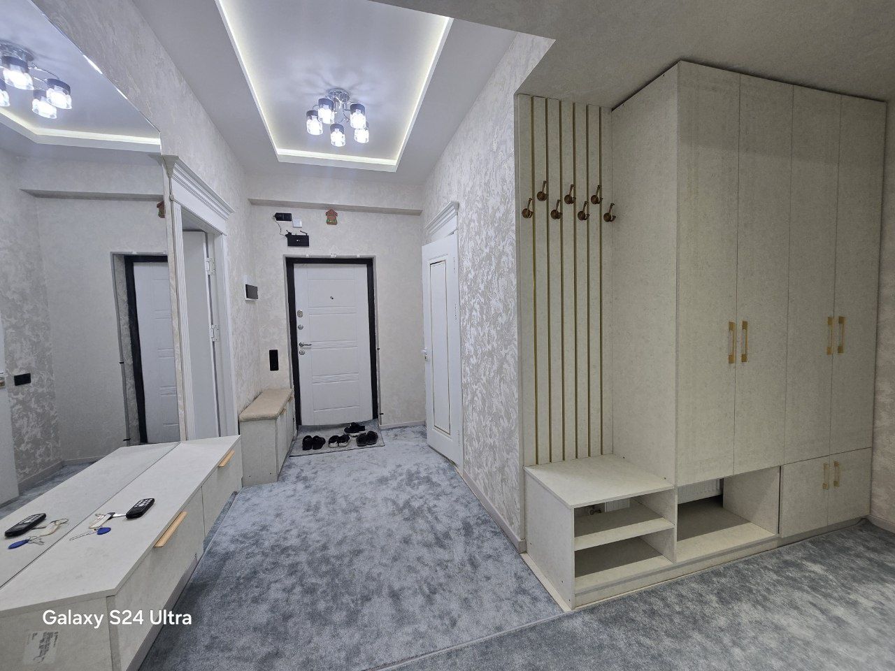 Мирзо Улуғбек метроға 5 минутлик йўл.