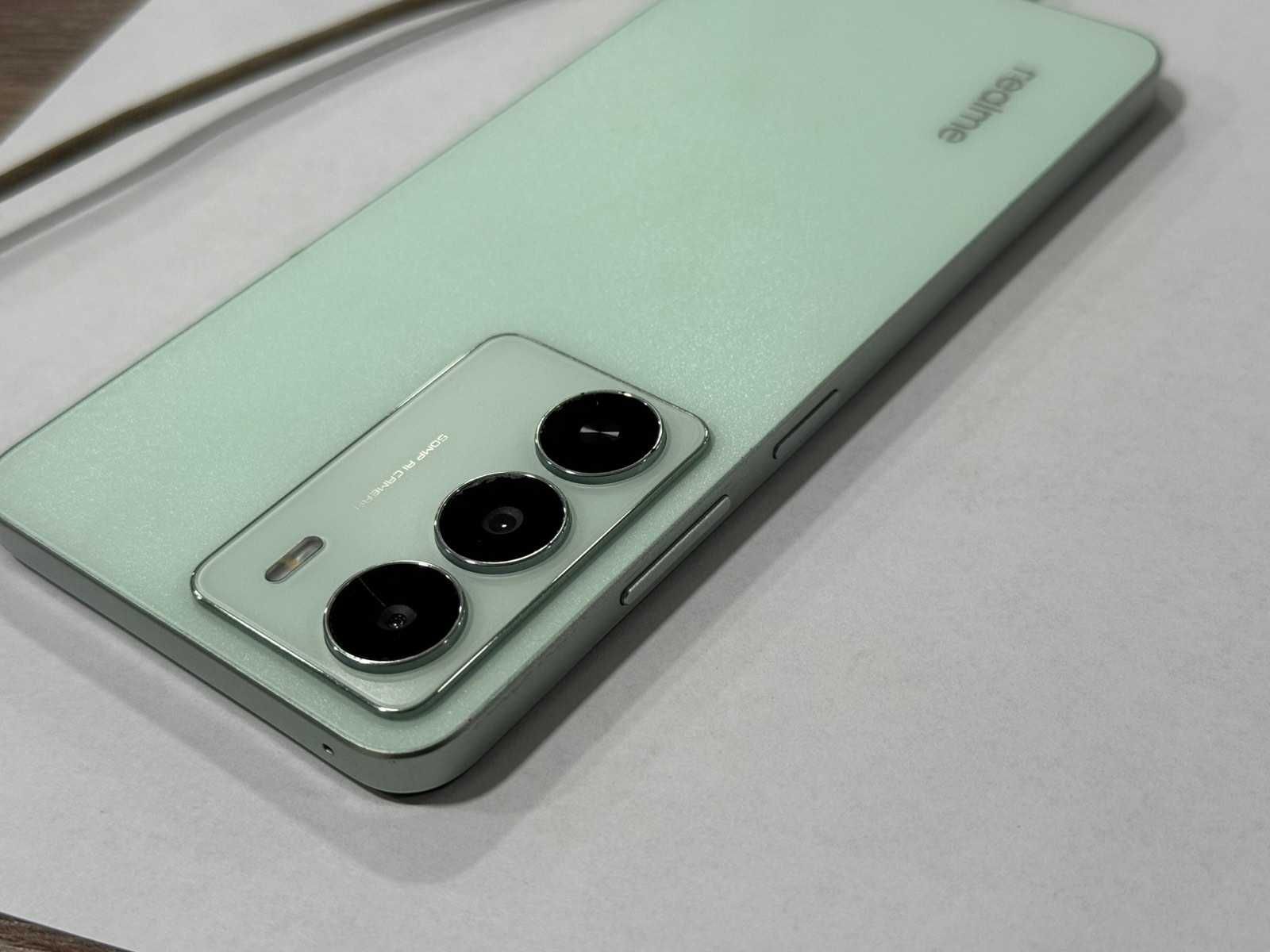 Продавам Realme 14X 5G 128gb