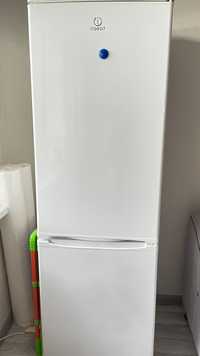 Продам холодильник Indesit 20 тыс тг