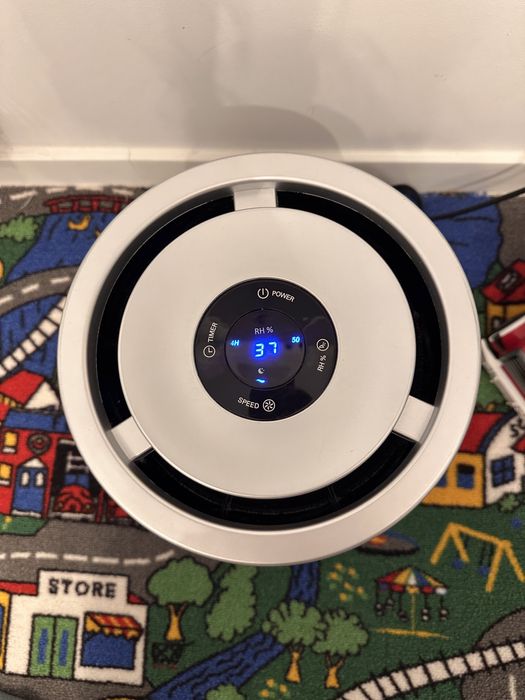 Umidificator cu filtru purificare Philips seria 2000 model HU4813/10