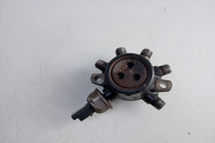 Rampa injectoare Cu senzor pressiune 8200057232 Renault Scenic a 2-a