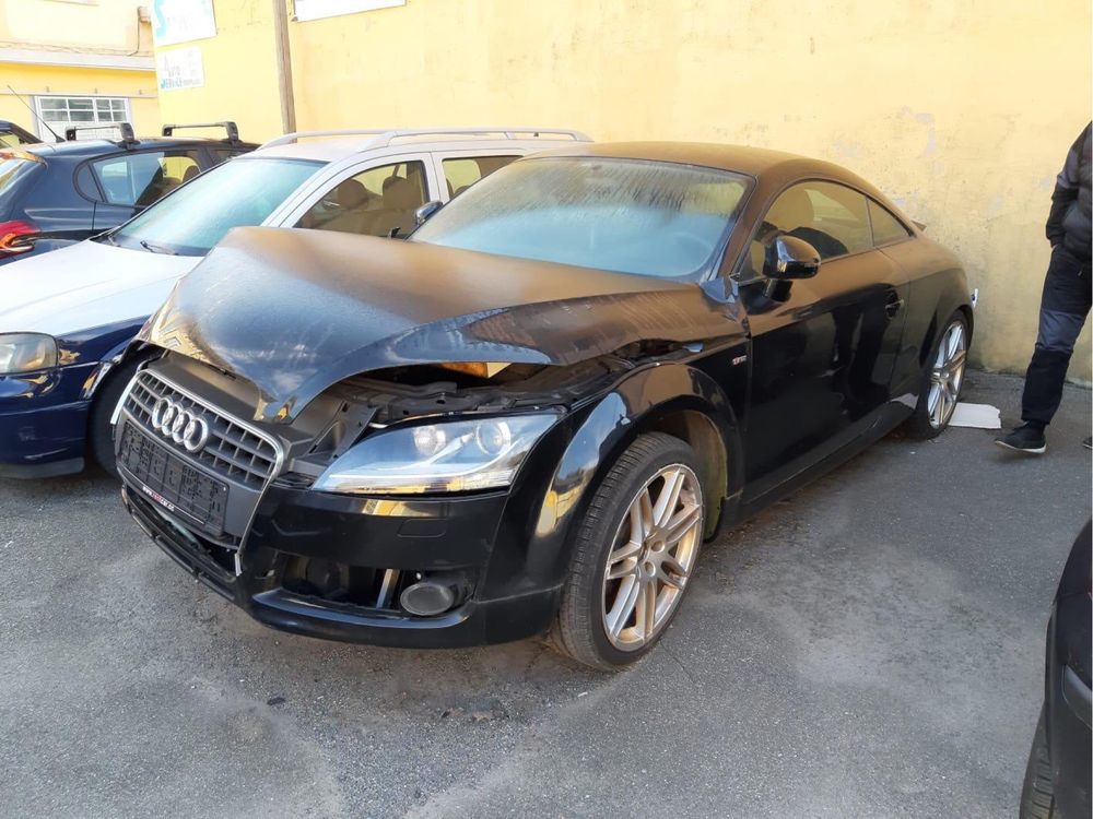 на части Audi TT 2.0TFSI automat 2008г