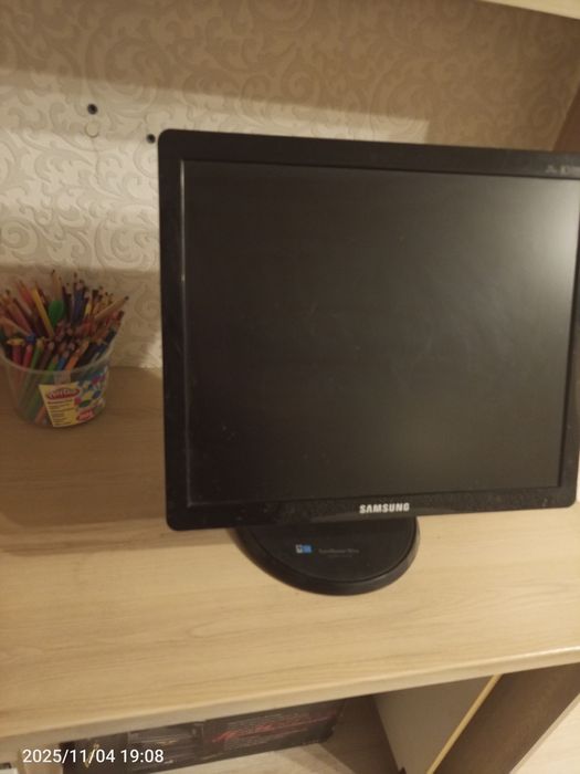 Продается монитор,в хорошем состоянии, недорого.