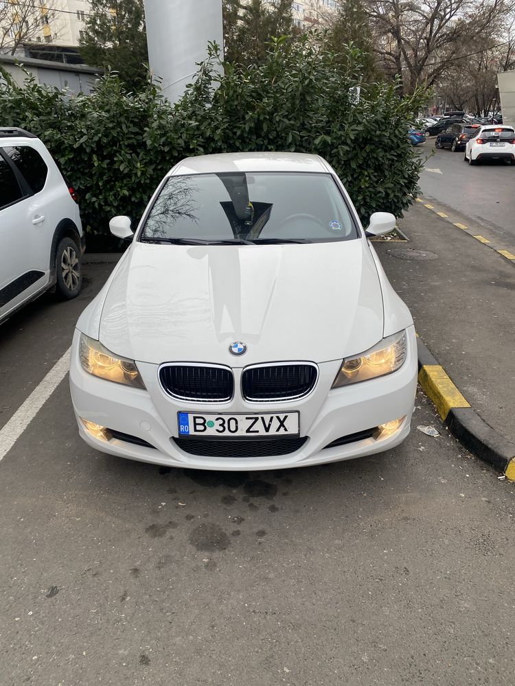Vand BMW E 90  seria 3 alb