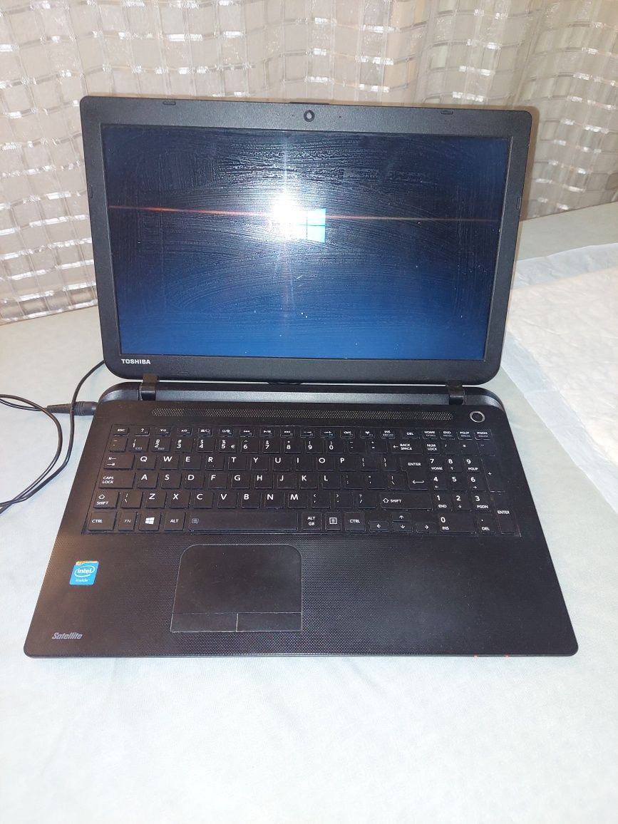 Laptop toshiba satellite c50-B-158