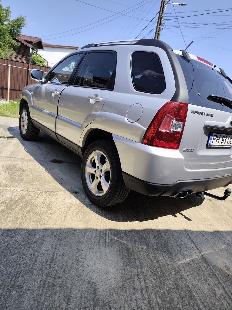 KIA Sportage 2.0 crdi, 64.000 km