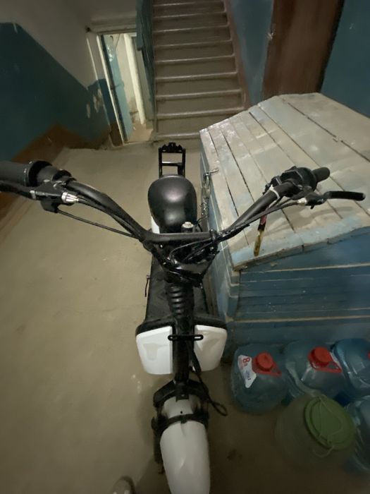 Электроскутер.