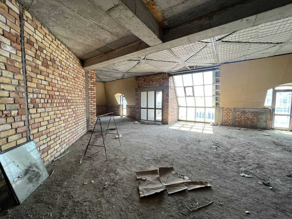 4-х комнатная в Новостройке зал Яккасарой (коробка не дорого ID: 3939