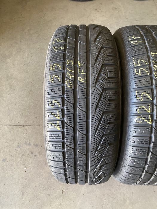 Anvelope iarna 225/55/17 Pirelli Sottozero 2 RFT 225 55 17 R17