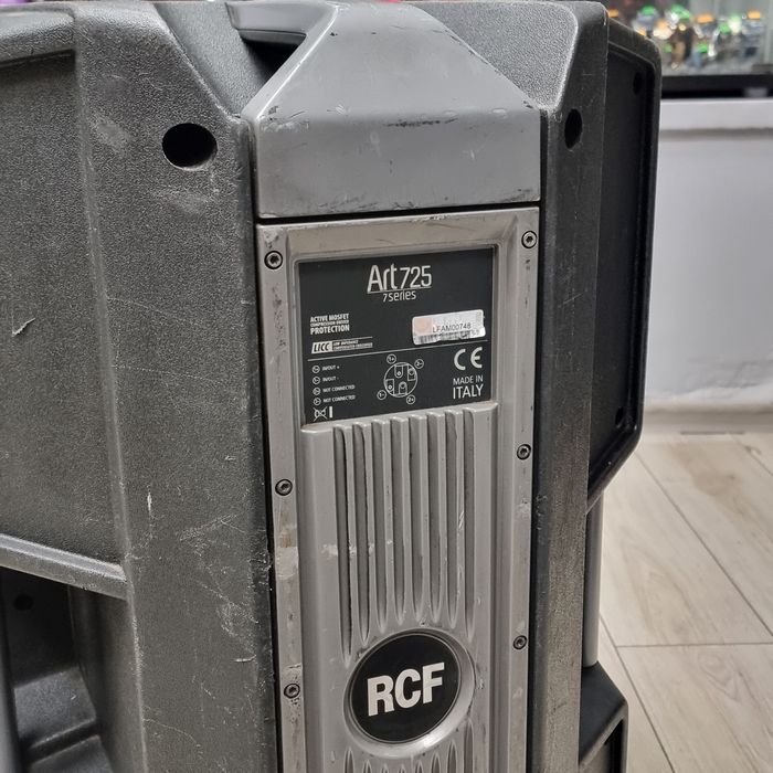 Amanet F28: Set Boxe Pasive RCF ART 725