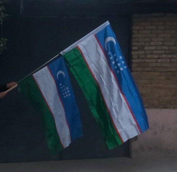 Bayroq tirgavuchi flag stoykasi devorga 2 metr стойка флага флагшток