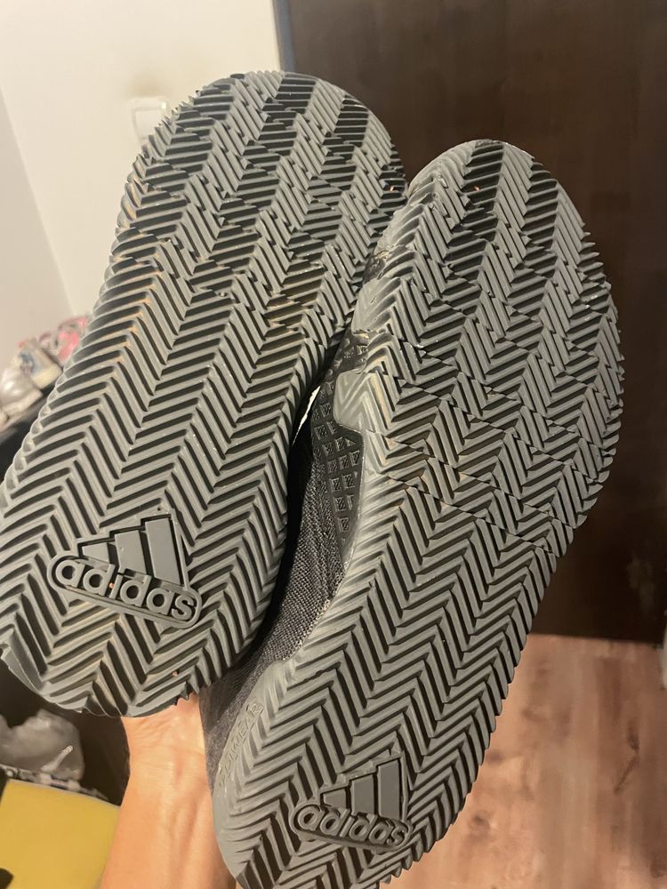 Тенис маратонки adidas