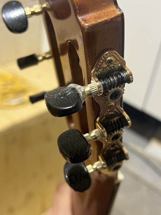 Klassik gitara. ORIGINAL