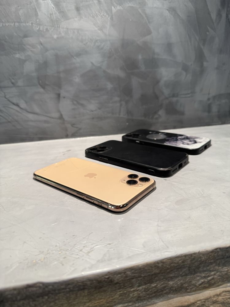 Iphone 11 Pro 64 GB + подаръци