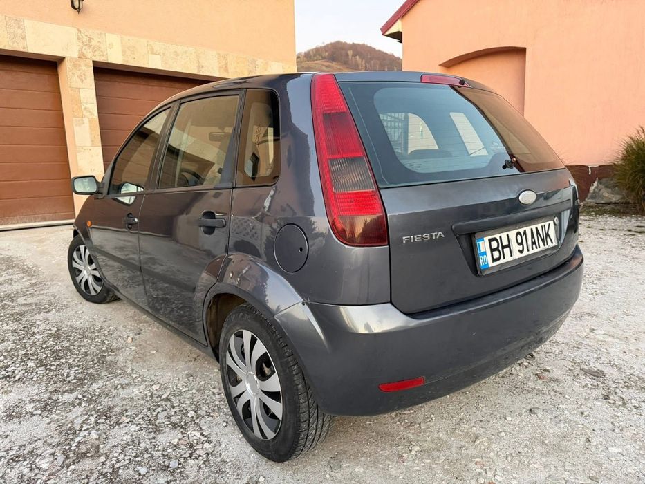 Ford Fiesta 1.4 Diesel Fiscal pe Loc