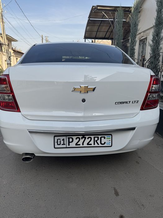 Cobalt  summit white